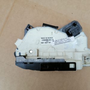 Broasca usa stanga fata VW Jetta 2016 5K1837015B 5K1 837 015 B - Dezmembrari Auto