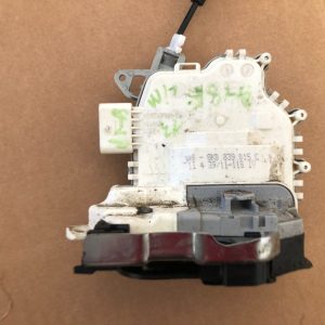Broasca usa stanga spate Audi A4 B8 8K0839015C 8K0 839 015 C - Dezmembrari Auto