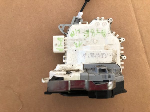 Broasca usa stanga spate Audi A4 B8 8K0839015C 8K0 839 015 C - Dezmembrari Auto