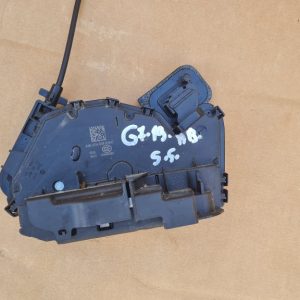 Broasca usa stanga spate VW Golf 7 5TA839015E 5TA 839 015 E - Dezmembrari Auto