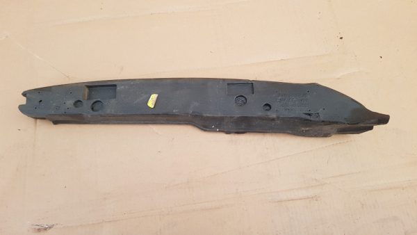 Burete aripa stanga Audi A3 8V 8V0864235 8V0 864 235 - Dezmembrari Auto