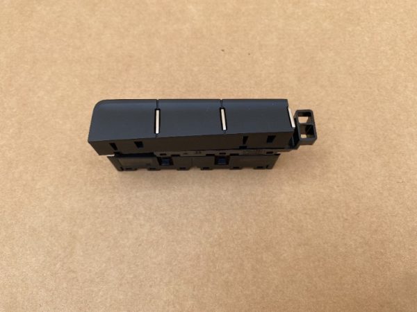 Butoane false VW Golf 7 2019 5G1927238G 5G1 927 238 G la 0 km - Dezmembrari Auto