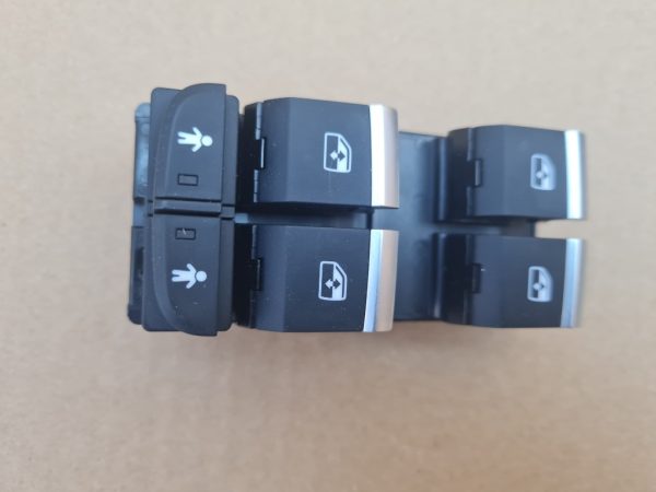 Butoane geamuri electrice Audi Q8 2019 4M0959851B la 0 km - Dezmembrari Auto