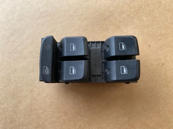 Butoane geamuri electrice stanga fata Audi A4 B8 8K0959851 8K0 959 851 - Dezmembrari Auto