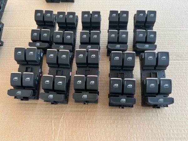 Butoane geamuri electrice stanga fata cromate VW Golf 7 Passat B8 Arteon 5G0959857E 5G0 959 857 E - Dezmembrari Auto