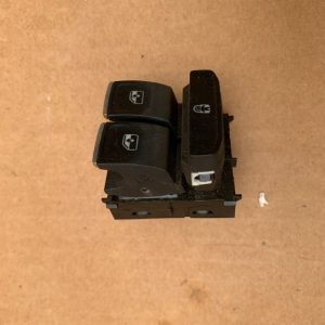 Butoane geamuri electrice VW Transporter T6 2021 7LA959858A 7LA 959 858 A - Dezmembrari Auto