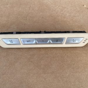 Butoane memorie scaune BMW G11 G12 18347910 - Dezmembrari Auto