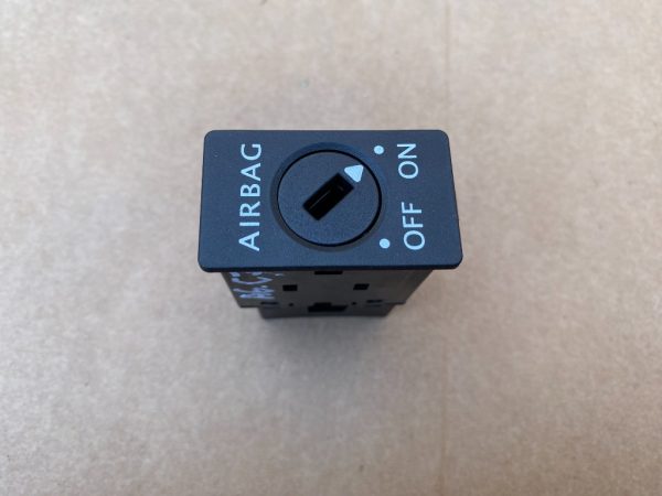 Buton Audi A6 C7 2.0 tdi 5P0919237C 5P0 919 237 C la 0 km - Dezmembrari Auto