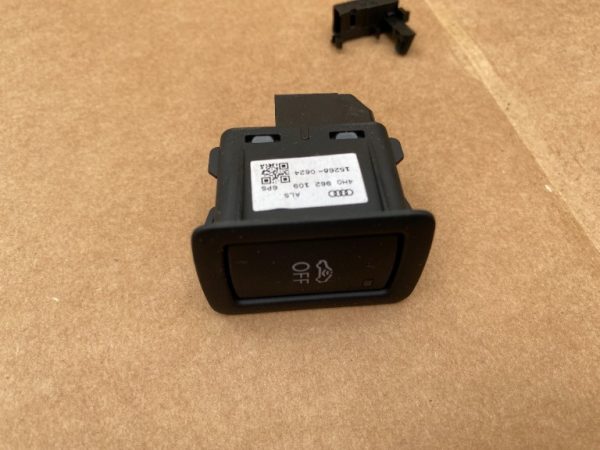 Buton alarma Audi A6 C7 2016 4H0962109 4H0 962 109 la 0 km - Dezmembrari Auto