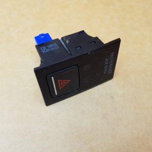 Buton avarie VW Golf 7 5G1919234 5G1 919 234 - Dezmembrari Auto