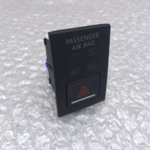 Buton avarii cu suport VW Golf 7 2016 5G1 919 225 5G1919225 - Dezmembrari Auto
