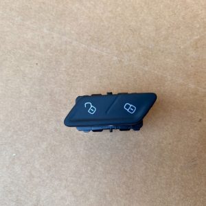 Buton blocare deblocare usi VW Golf 7 5G0962126A 5G0 962 126 A la 0 km - Dezmembrari Auto