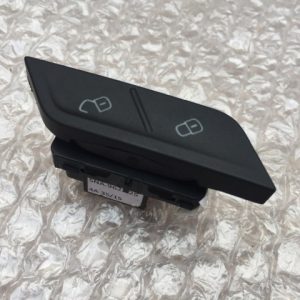 Buton blocare deblocare usi VW Tiguan 2017 5NA962125 5NA 962 125 - Dezmembrari Auto
