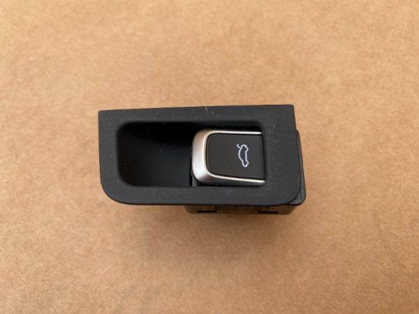 Buton deschidere haion Audi A6 C7 4H0959831B 4H0 959 831 B la 0 km - Dezmembrari Auto