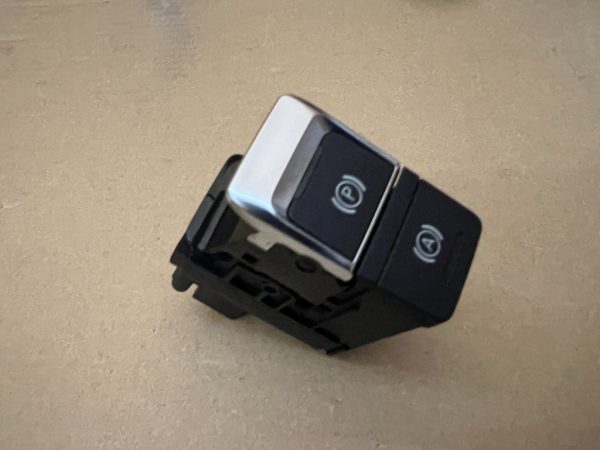 Buton cu autohold 4G1927225B 4G1927225B Audi A6 C7 la 0 km - Dezmembrari Auto