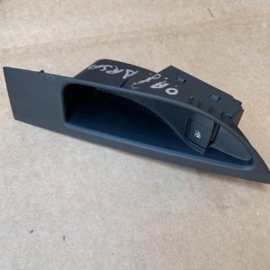 Buton geam dreapta spate Opel Astra J - Dezmembrari Auto