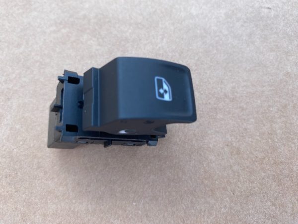 Buton geam electric dreapta fata VW ID4 ID.4 2023 5G0959855K 5G0 959 855 K la 0 km - Dezmembrari Auto