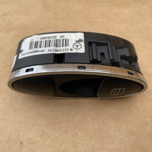Buton geam electric dreapta spate Mercedes E-Class W211 2003 A2118218651 - Dezmembrari Auto
