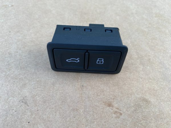 Buton haion Audi A6 C7 2016 4G0959831B 4G0 959 831 B la 0 km - Dezmembrari Auto