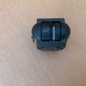 Buton reglaj faruri VW Jetta 2017 1K0941334 1K0 941 334 la 0 km - Dezmembrari Auto