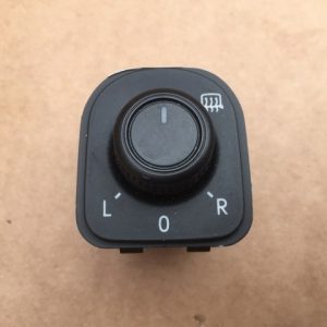 Buton reglaj oglinzi electrice si incalzite VW Sharan 2019 1K0 959 656 N 1K0959656N - Dezmembrari Auto