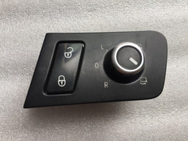 Buton reglaj oglinzi rabatabile VW Touran 1T1959552G 1T1 959 552 G - Dezmembrari Auto
