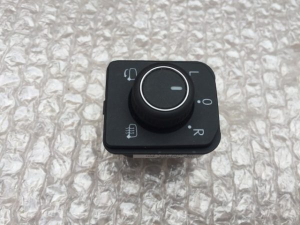 Buton reglaj oglinzi VW Tiguan 2017 3G0 959 565 C 3G0959565C - Dezmembrari Auto