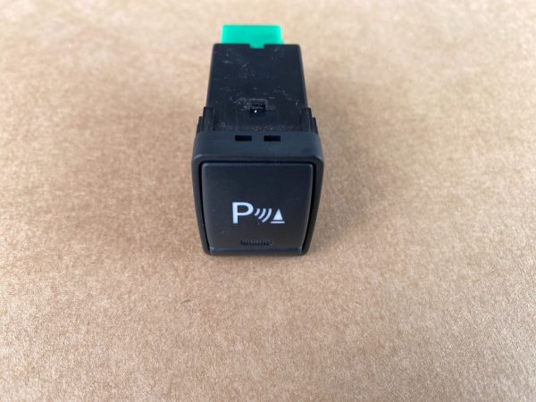 Buton senzori parcare Nissan Qashqai 2016 08349 1-a - Dezmembrari Auto