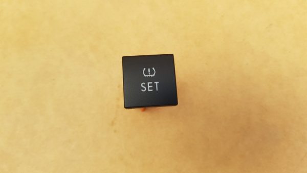 Buton senzori presiune roti VW Jetta 2016 1K0927121B 1K0 927 121 B - Dezmembrari Auto