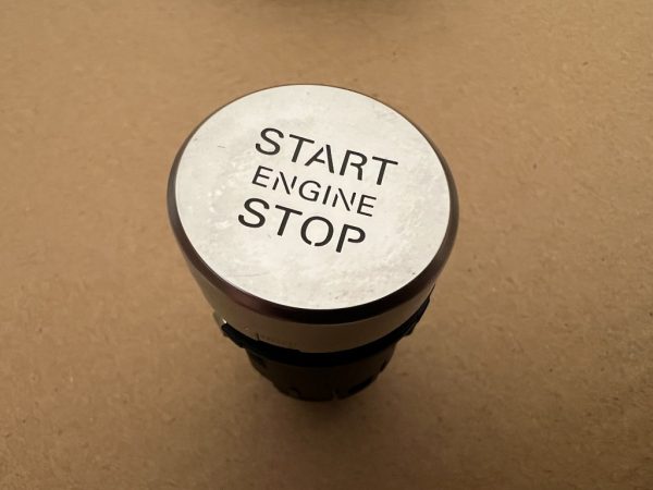 Buton start stop 4G1905217A 4G1 905 217 A Audi A6 C7 la 0 km - Dezmembrari Auto