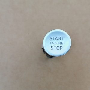 Buton start stop Audi A3 8V 8V0905217 8V0 905 217 - Dezmembrari Auto