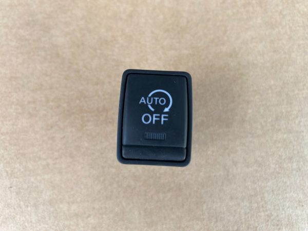 Buton start stop Nissan Qashqai 2016 - Dezmembrari Auto
