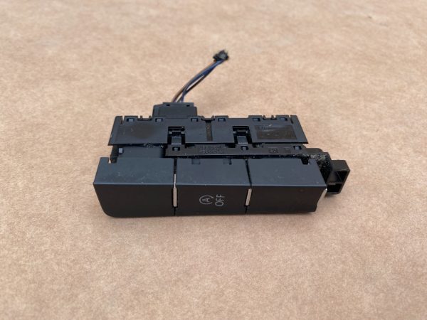 Buton start stop VW Golf 7 5G1927137T 5G1 927 137 T - Dezmembrari Auto