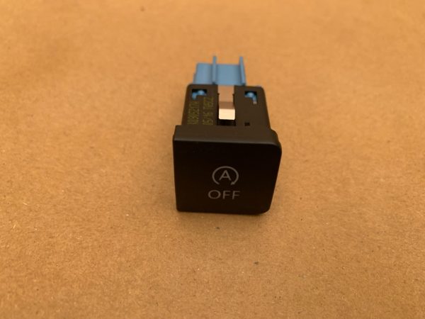 Buton start stop VW Jetta 2017 5K0905217A 5K0 905 217 A - Dezmembrari Auto
