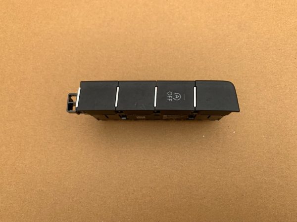 Buton start / stop VW Passat B8 facelift 2020 3G0927137T 3G0 927 137 T - Dezmembrari Auto