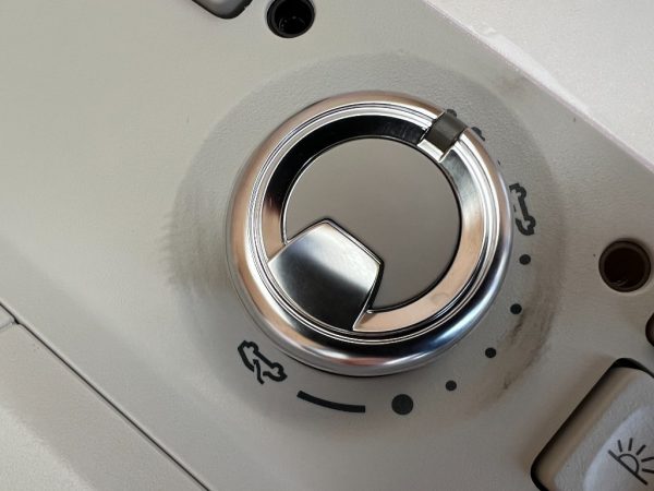 Buton trapa VW Jetta din 2017 la 0 km 5C6959561 5C6 959 561 - Dezmembrari Auto