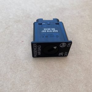 Buton VW Passat B8 facelift 2023 5Q0919237 5Q0 919 237 la 0 km - Dezmembrari Auto
