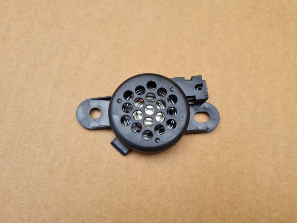 Buzzer VW Passat B8 5Q0919279 5Q0 919 279 la 0 km - Dezmembrari Auto