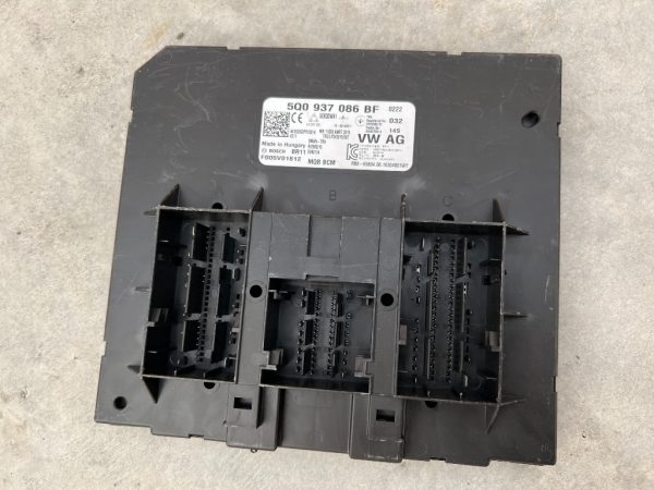 Calculator BCM VW Passat B8 5Q0937086BF 5Q0 937 086 BF - Dezmembrari Auto