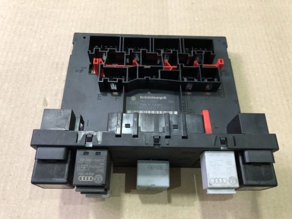 Calculator confort BCM bornetz Audi A3 8P din 2007 8P0907279E - Dezmembrari Auto