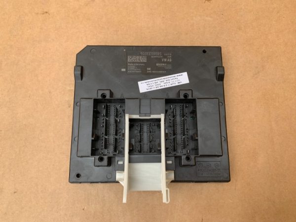 Calculator confort BCM VW Golf 7 2019 5Q0937085BS 5Q0 937 085 BS la 0 km - Dezmembrari Auto