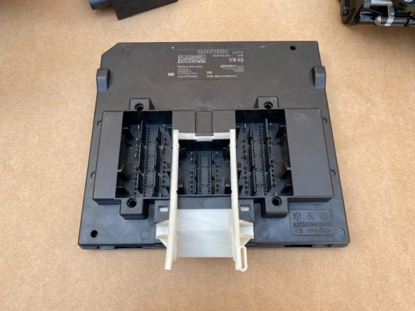 Calculator confort BCM VW Golf 7 2019 5Q0937085BS 5Q0 937 085 BS la 0 km - Dezmembrari Auto