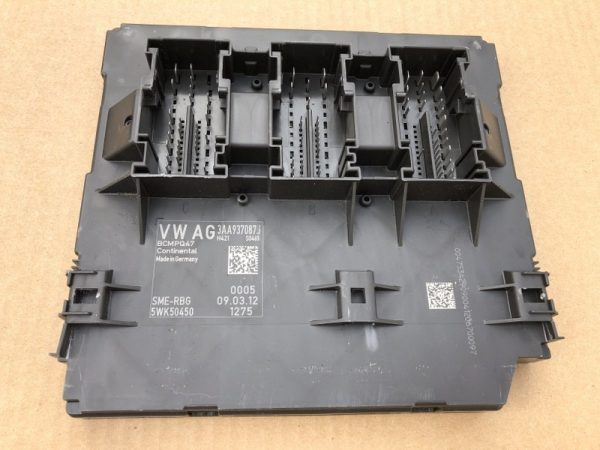 Calculator confort BCM VW Passat CC B7 3AA937087J 3AA 937 087 J - Dezmembrari Auto