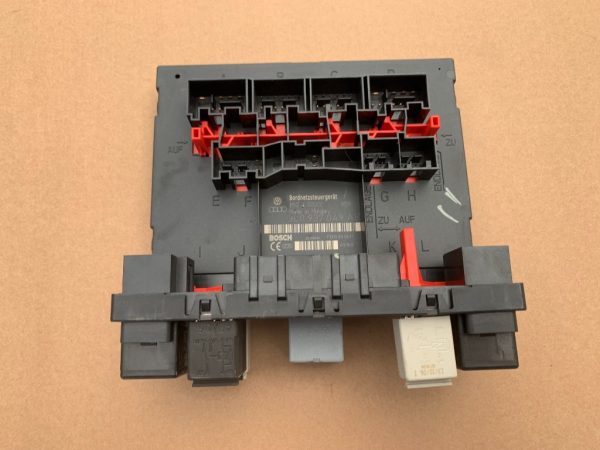 Calculator confort bornetz VW Golf 5 Touran Caddy Skoda Octavia 2 3C0937049AE 3C0 937 049 AE - Dezmembrari Auto