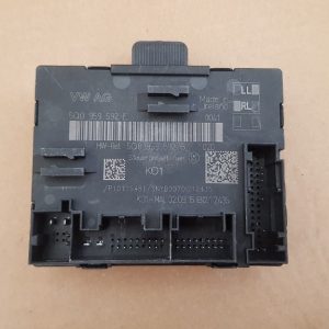 Calculator confort modul usa dreapta fata VW Golf 7 5Q0959592B 5Q0 959 592 B - Dezmembrari Auto