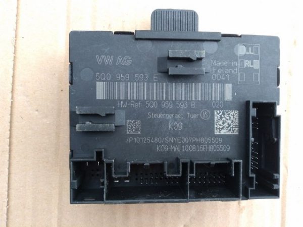 Calculator confort stanga fata VW Arteon 5Q0959593E 5Q0 959 593 B - Dezmembrari Auto