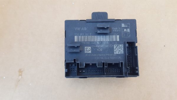 Calculator confort usa stanga fata VW Golf 7 5Q0959593E 5Q0 959 593 E - Dezmembrari Auto