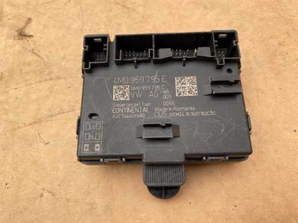 Calculator confort usa stanga spate Audi A5 F5 2018 4M0959795E 4M0 959 795 E 4M0959795C 4M0 959 795 C - Dezmembrari Auto - imagine 2