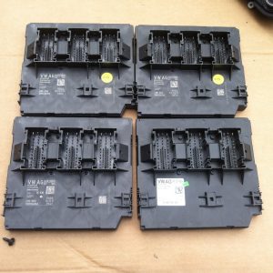 Calculator confort VW 5K0937086R 5K0 937 089 R - Dezmembrari Auto