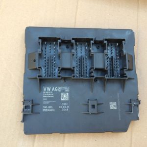 Calculator confort VW Tiguan 5K0937084J 5K0 937 084 J - Dezmembrari Auto